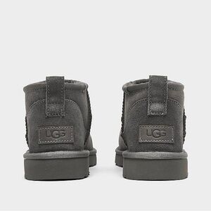 WOMEN'S UGG CLASSIC ULTRA MINI BOOTS
Size 10 
Great Condition